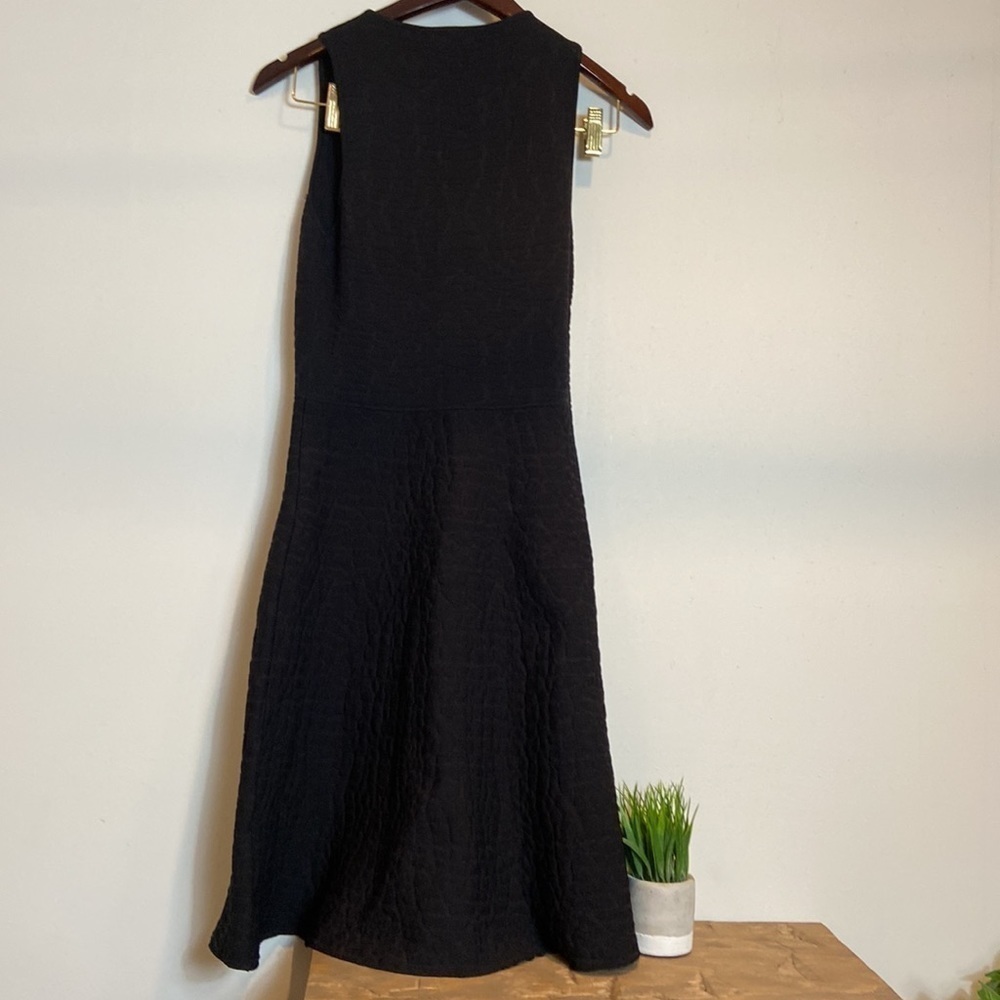 Line Black Knit Dress - Picture 6 of 8